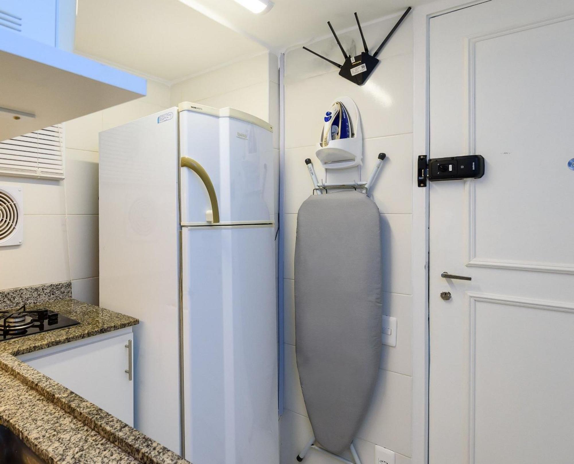 Apartamento Estudio Decorado A 180m Da | Fm 219/1205 *
